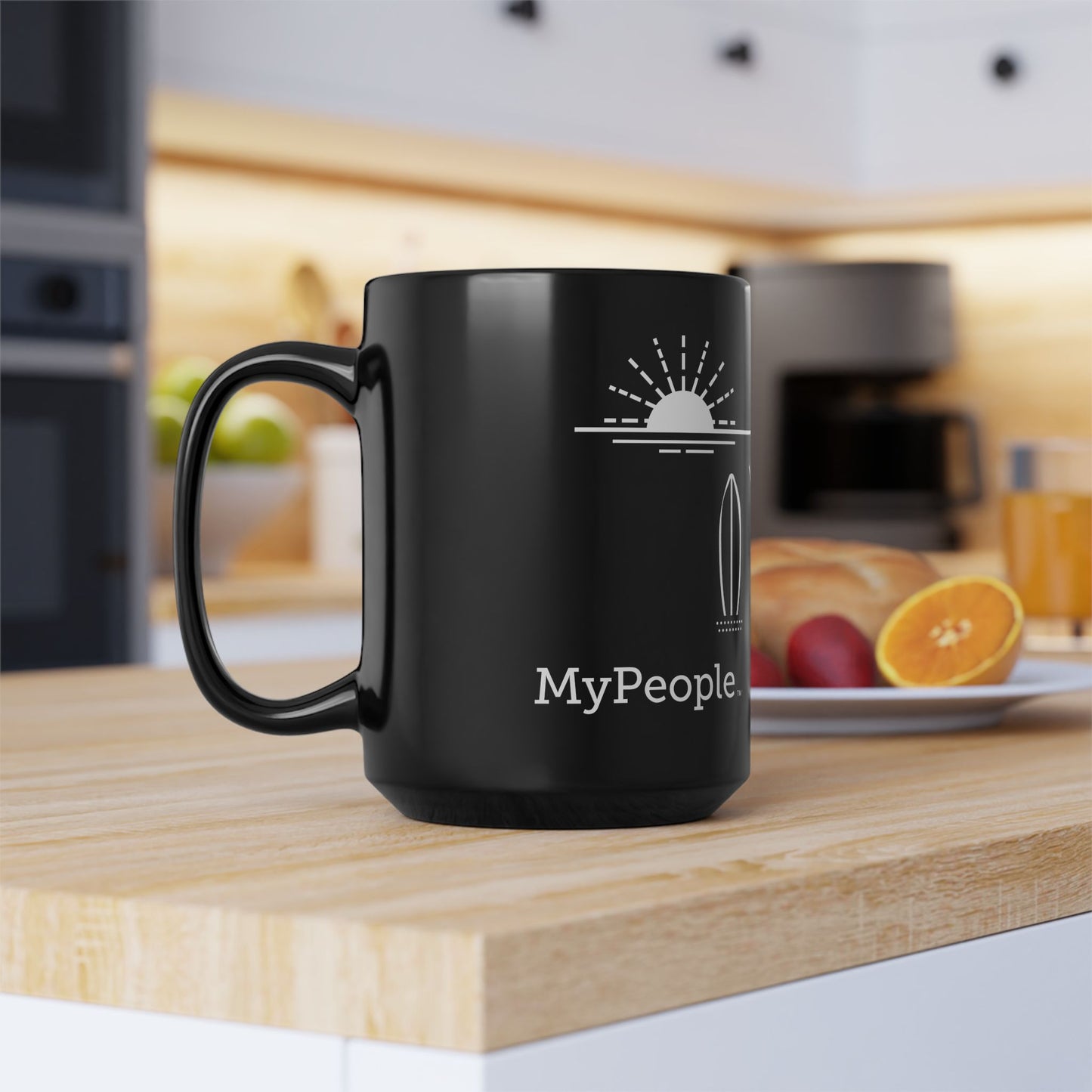 Side view of a ceramic mug with the MyPeople Surfing line illustration, handle on the left.
